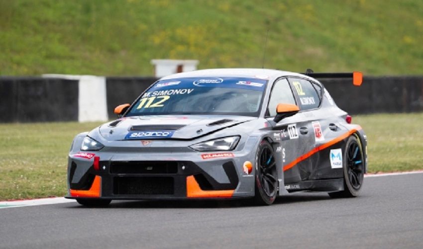 2026-2026 Mugello Race 2---2026 TCR Europe Mugello Race 2 Mikhail Simonov 02.jpg